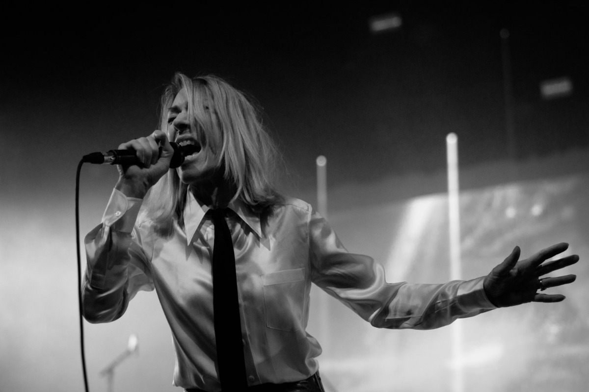 Kim Gordon: 6+1 facts για τη θεά του noise rock λίγο πριν τη συναυλία της στην Τεχνόπολη