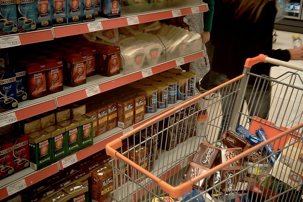 Τι θα λείψει από το τραπέζι μας και πόσο θα ακριβύνει