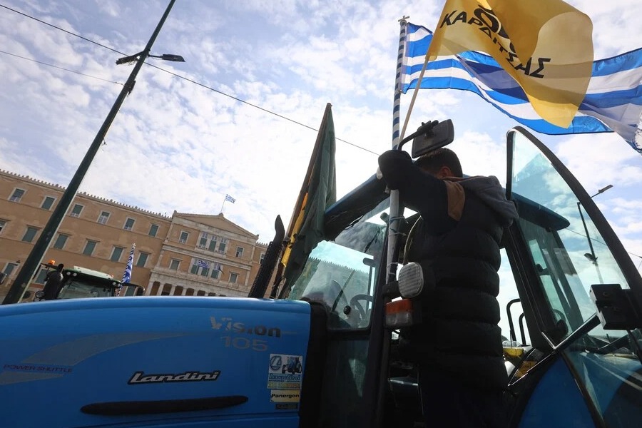 Η ανακοίνωση της ΕΛ.ΑΣ. για τους αγρότες: «Επέδειξαν απόλυτη συνεργασία και ψύχραιμη στάση»