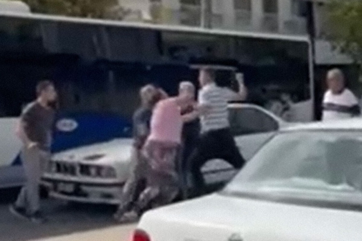 Αιγάλεω: «Μπήκε στο αμάξι και ήθελε να πατήσει τον σύζυγό μου»