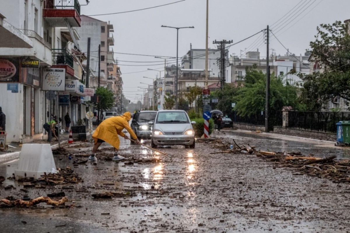 Η κακοκαιρία Daniel φθάνει στην Αττική: «Περιορίστε τις άσκοπες μετακινήσεις»