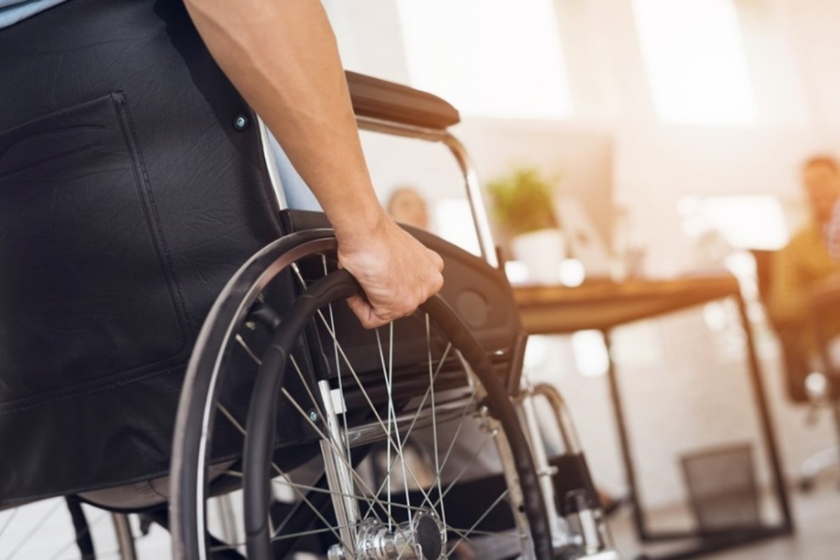 Αναπηρικά αμαξίδια: Πώς να επιλέξετε το κατάλληλο, σύμφωνα με τις ανάγκες σας