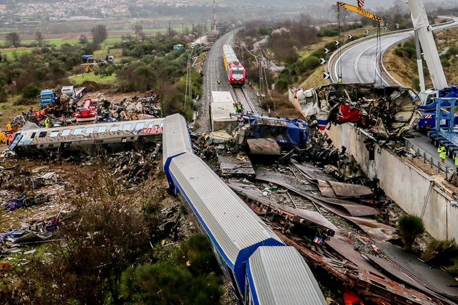 Τέμπη: Ξηλώνουν τους γιατρούς που έδωσαν την αναρρωτική στον επιθεωρητή