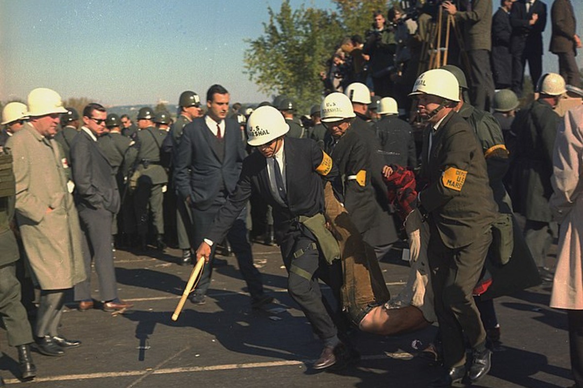 Σαν σήμερα: Η φωτογραφία που ξεσήκωσε το κίνημα κατά του πολέμου στο Βιετνάμ