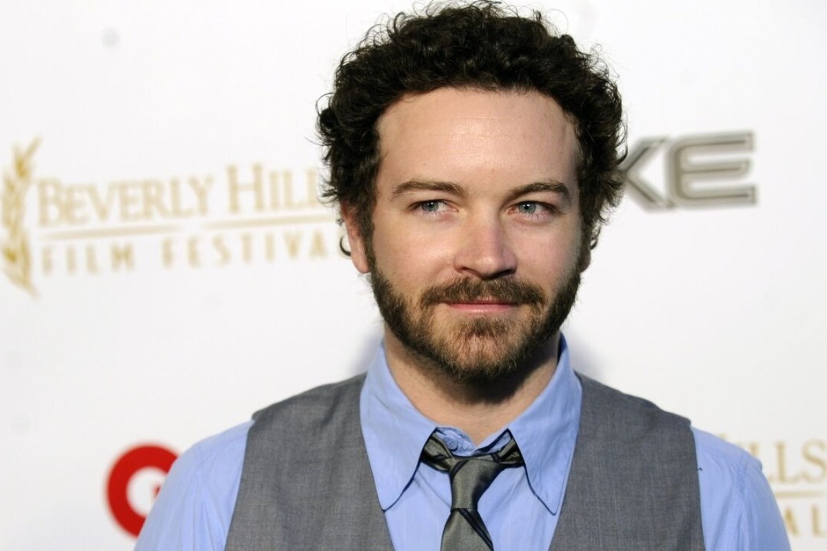 Ο Αμερικανός ηθοποιός Ντάνι Μάστερσον κρίθηκε ένοχος για δύο κατηγoρίες βιασμoύ