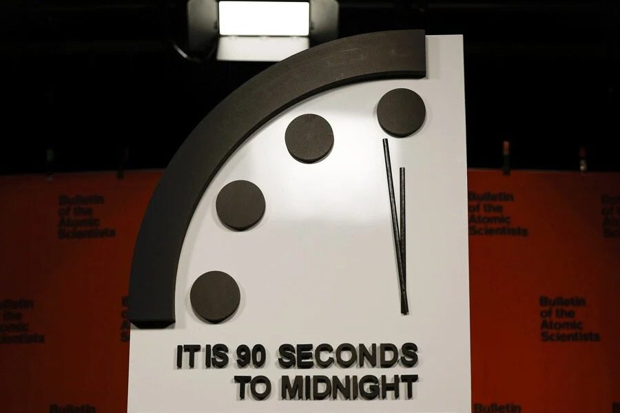 Το «Ρολόι της Αποκάλυψης» δείχνει 90 δευτερόλεπτα πριν τα μεσάνυχτα και αυτό δεν είναι καλό