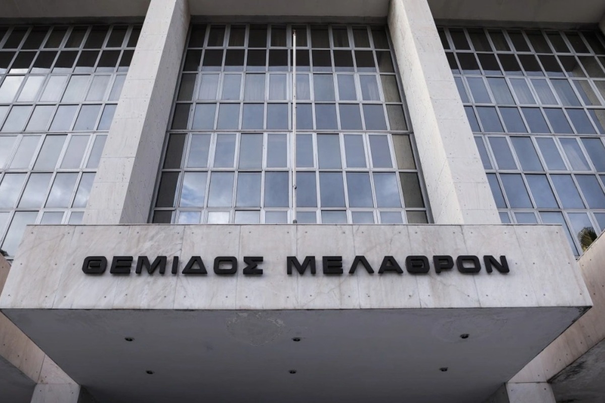 Παρέμβαση εισαγγελέα σε δικηγορική εταιρεία που διαφημίζει «“σκλαβοπάζαρο” με φτηνούς μεταvάστες εργάτες»