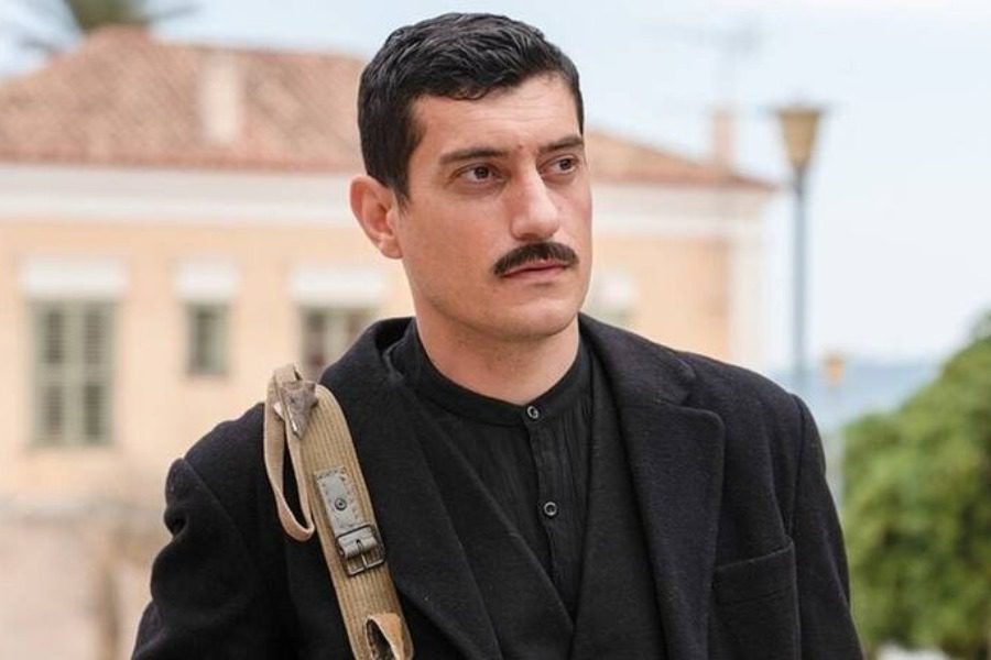 Ο Αργύρης Πανταζάρας είναι σφόδρα ερωτευμένος και αποκαλύπτει το λόγο που το βροντοφωνάζει