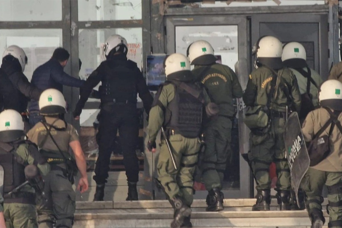 Θεσσαλονίκη: Μεγάλη αστυνομική επιχείρηση στο Αριστοτέλειο Πανεπιστήμιο ‑ 30 προσαγωγές