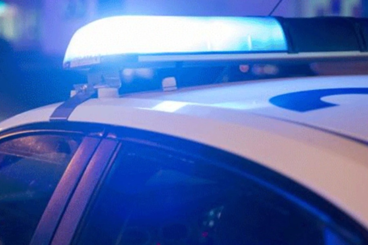 Δολοφονία στη Μάνδρα: «Γάζωσαν» με Καλάσνικοφ άντρα και έβαλαν φωτιά στο αυτοκίνητο