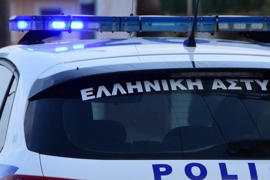Αρτα: Συνεχίζονται οι έρευνες για τον εντοπισμό πατέρα και γιου