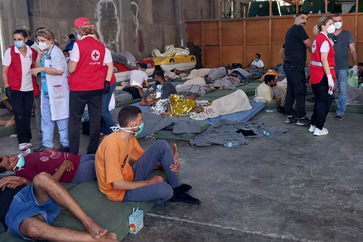 Ναυάγιο στην Πύλο: Γυναίκες και παιδιά στα αμπάρια, 79 άνθρωποι έχουν εντοπιστεί νεκροί