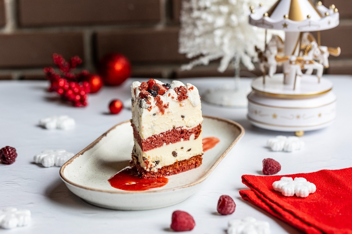 That Festive Fridays™ Feeling: Η μαγεία των Χριστουγέννων στα Fridays