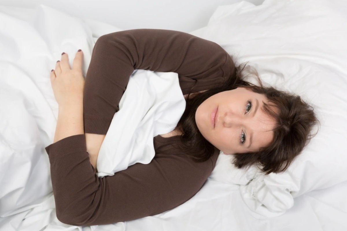 «Σαπίζω… στο κρεβάτι»: Η νέα τάση του TikTok που κάνει «πάταγο» στην Gen‑Z