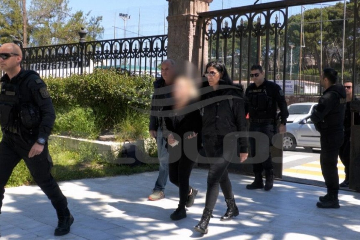 «Έχω βιώσει πολύ πόνο εξαιτίας του» λέει η 49χρονη που έβαλε φωτιά στον σύζυγό της