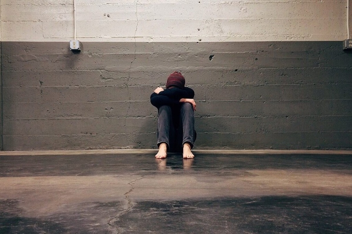 Πάτρα: Ανήλικοι επιτέθηκαν σε 16χρονο – Του έσπασαν τη γνάθο και πήραν διήμερη αποβολή