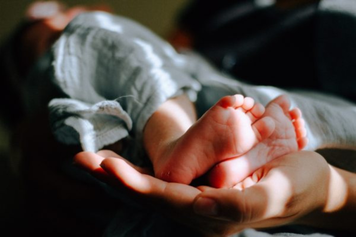 Έζησε μόνο 80 λεπτά ‑ Τραγωδία με νεκρό βρέφος στον Βόλο
