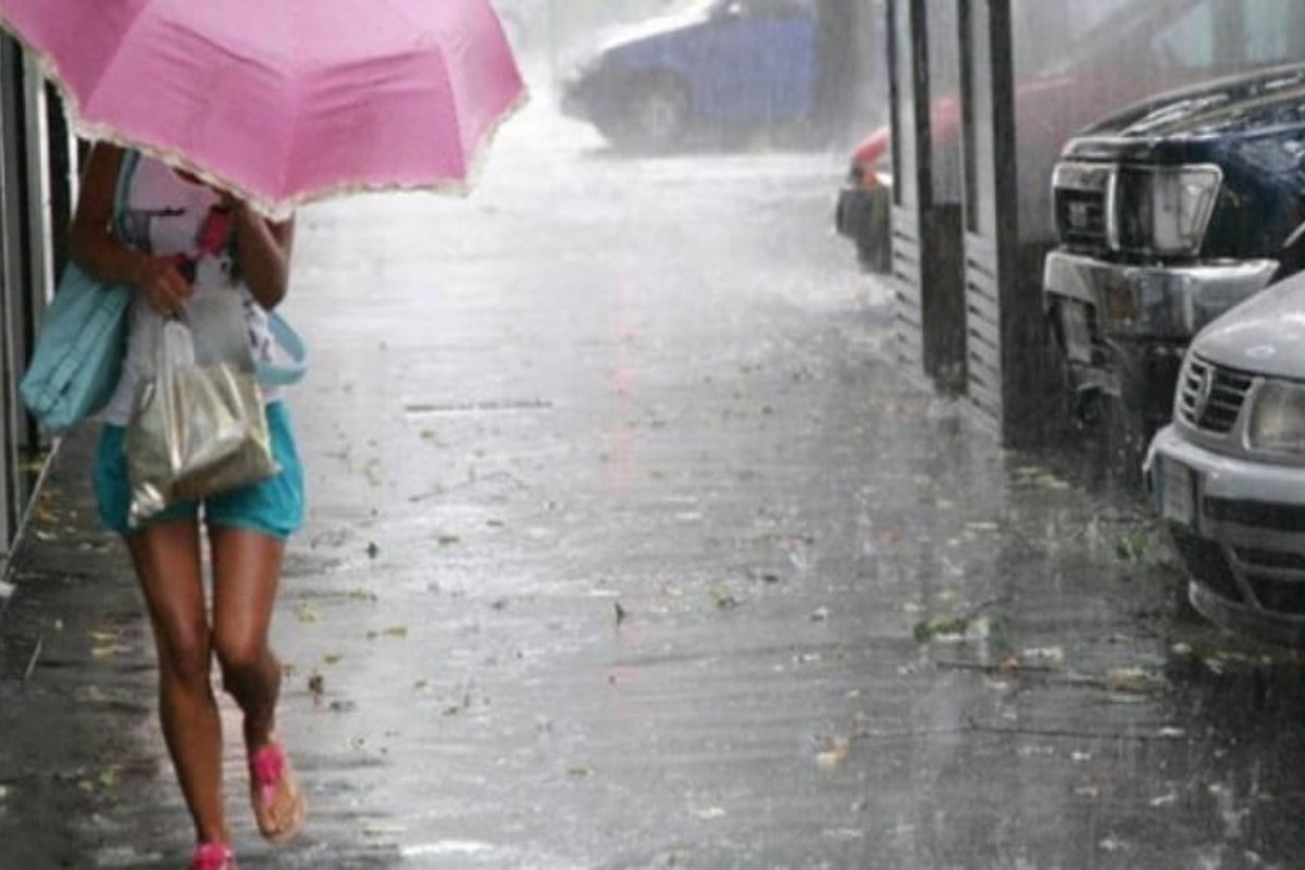 Καιρός: Βροχές, καταιγίδες, χαλάζι και κεραυνοί «σφυροκοπούν» τη χώρα