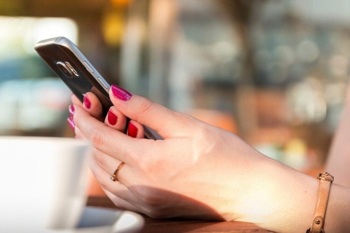 Αυξήσεις‑φωτιά στους λογαριασμούς τηλεφώνων