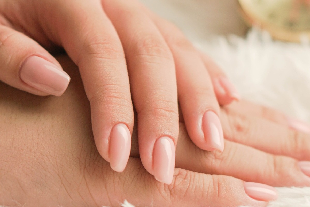 Oι τροφές που σώζουν τα νύχια σου: Τα δυναμώνουν, λάμπουν και δε σπάνε