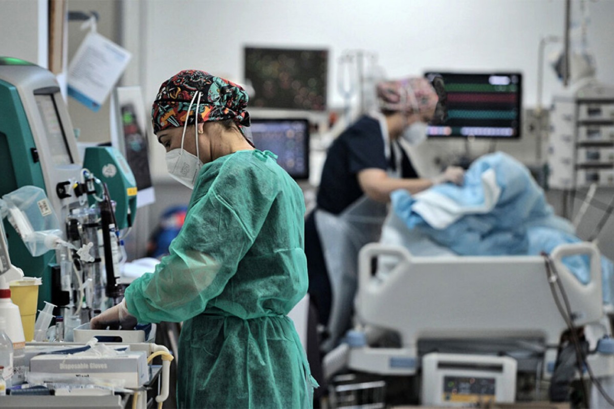 Κορωνοϊός ‑ Μαγιορκίνης: Βρισκόμαστε στην πιο δυνατή έξαρση των τελευταίων έξι μηνών