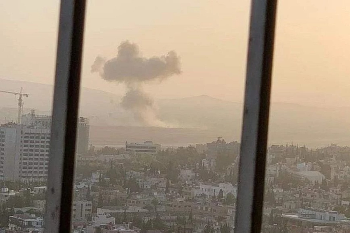 Συρία: Εκτός λειτουργίας τέθηκε ξανά το αεροδρόμιο της Δαμασκού μετά από ισραηλινές αεροπορικές επιδρομές