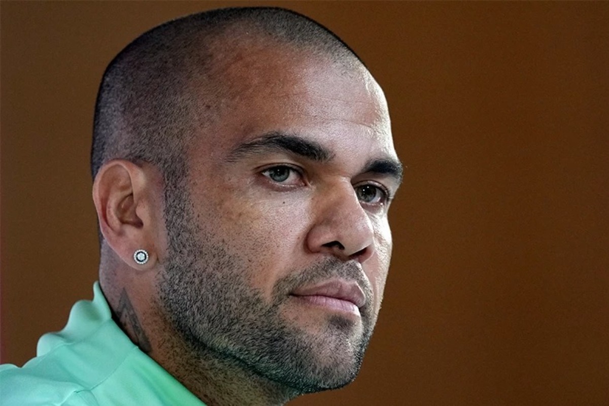 Dani Alves για βιασμό: «Τη ρώτησα δύο φορές αν της άρεσε και είπε ναι»