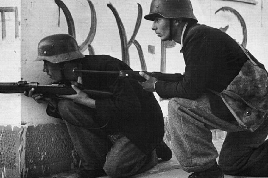 Σαν σήμερα: Τα «Δεκεμβριανά» και ο εμφύλιος πόλεμος της Αθήνας μετά την κατοχή