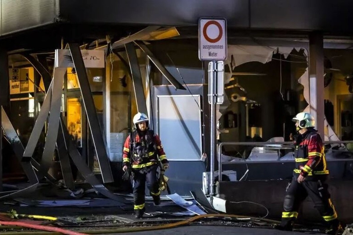 Ελβετία: Δύο νεκροί από εκρήξεις σε υπόγειο χώρο στάθμευσης