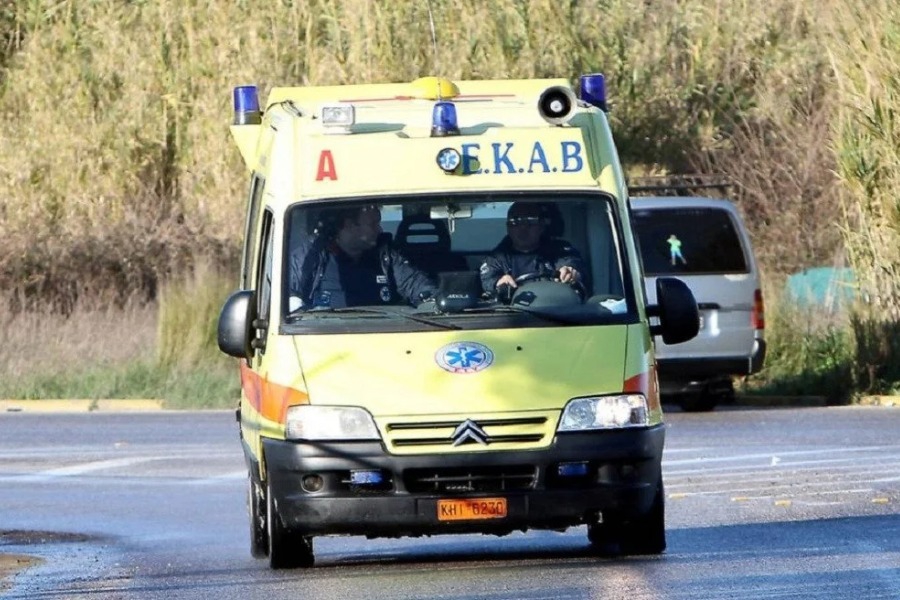 Θρίλερ με τον νεκρό 55χρονο στην Πρέβεζα: «Δεν πέθανε στην καρότσα» λέει το ΕΚΑΒ