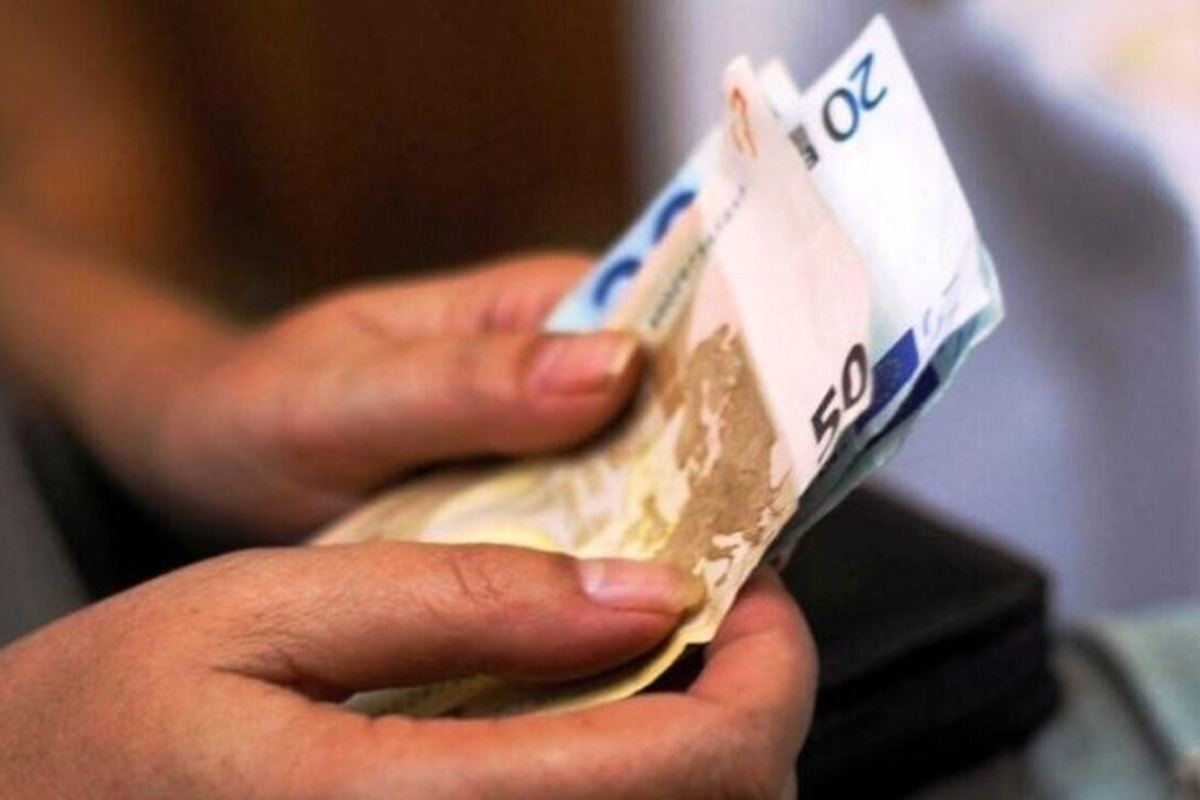 Έρχεται Χριστουγεννιάτικός μποναμάς – Ποιοι θα λάβουν επιταγή ακρίβειας