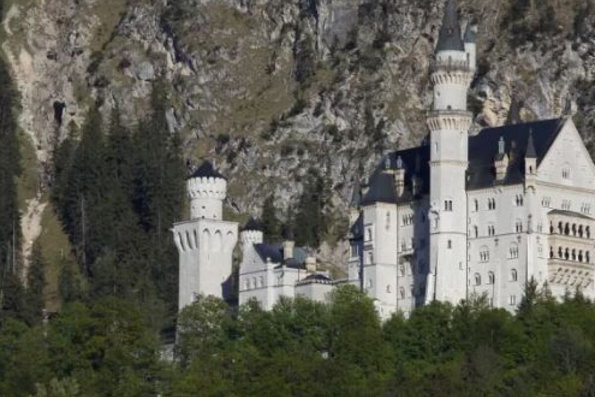 Σοκ: Επιτέθηκε σeξουαλικά σε 2 γυναίκες και μετά τις πέταξε από γέφυρα