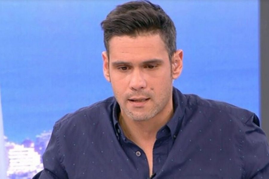 Δημήτρης Ουγγαρέζος με σαφείς αιχμές: «Γυρίζουν την τηλεόραση 30 χρόνια πίσω»