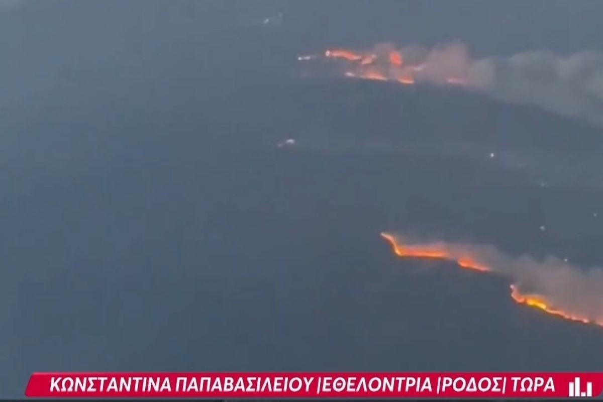 Σοκάρει η περιγραφή εθελόντριας για τη φωτιά στη Ρόδο: «Γινόταν το απόλυτο χάος»