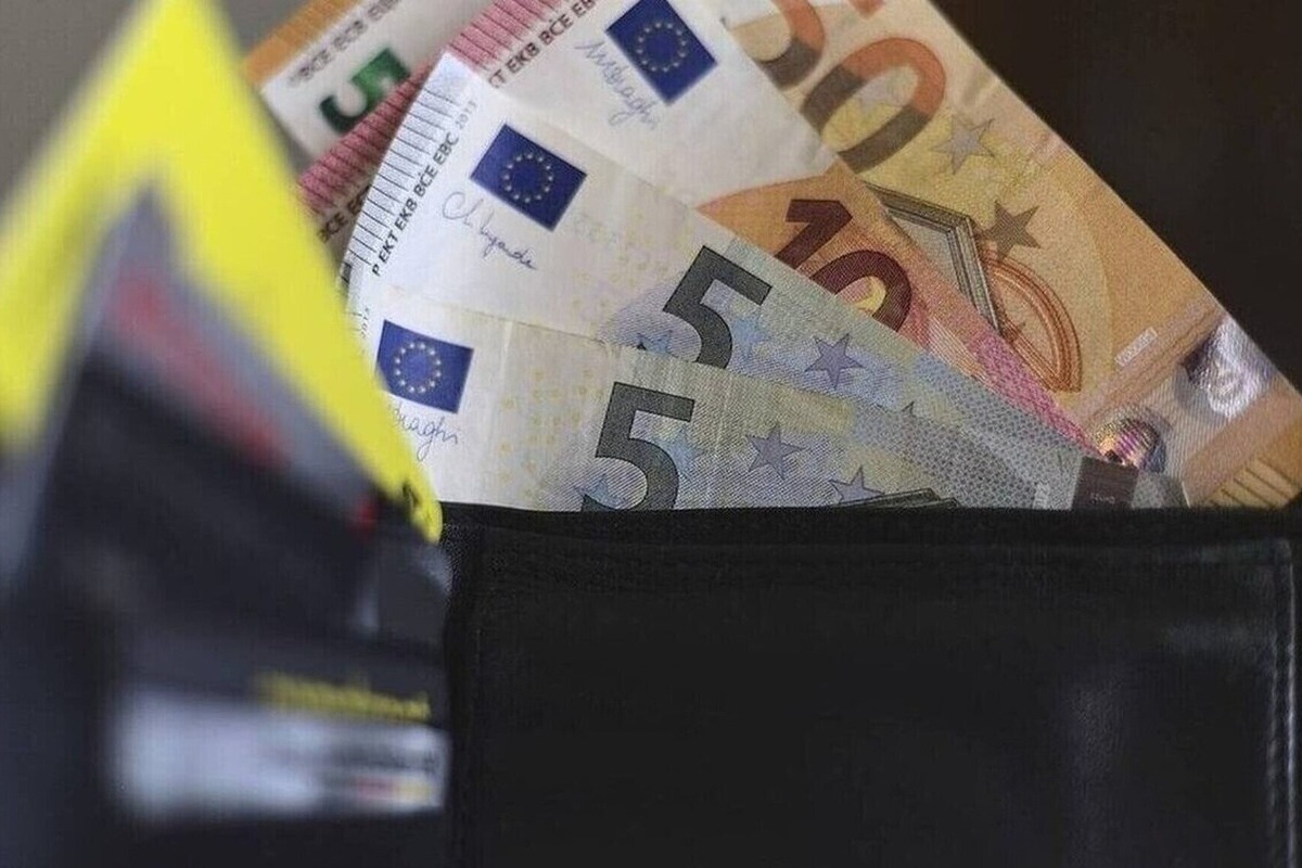 Φορολοταρία Απριλίου: Έγινε η κλήρωση ‑ Δείτε αν κερδίσατε 50.000 ευρώ