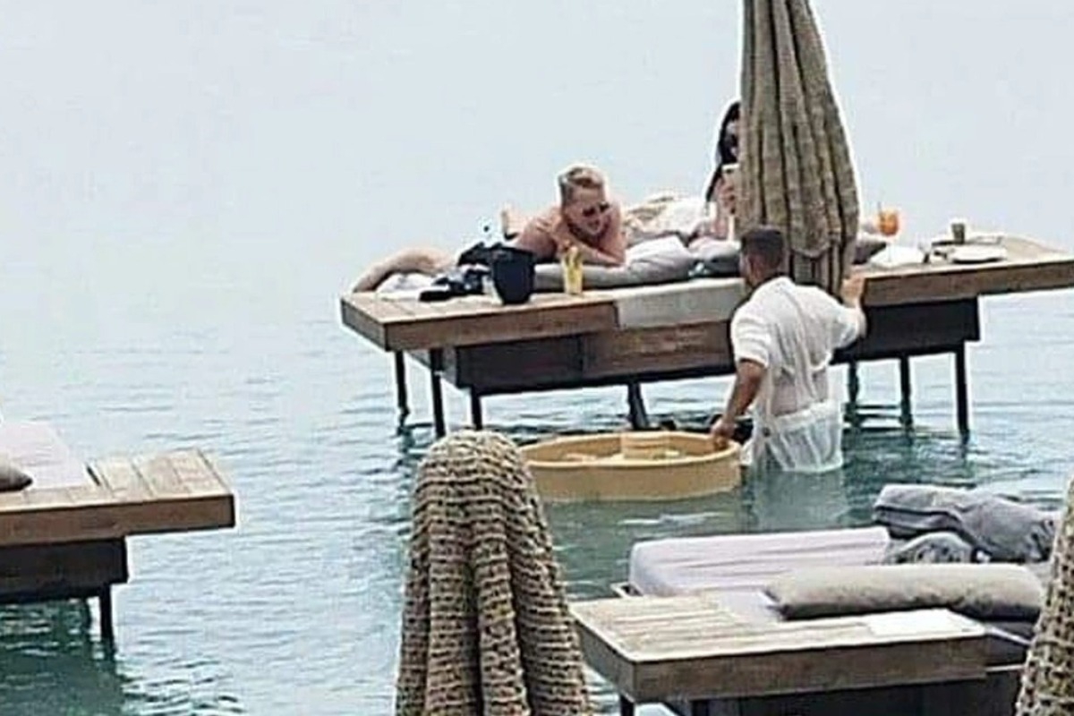 Πρώην εκμισθωτής του κυλικείου της Βουλής ο ιδιοκτήτης του beach bar στη Ρόδο