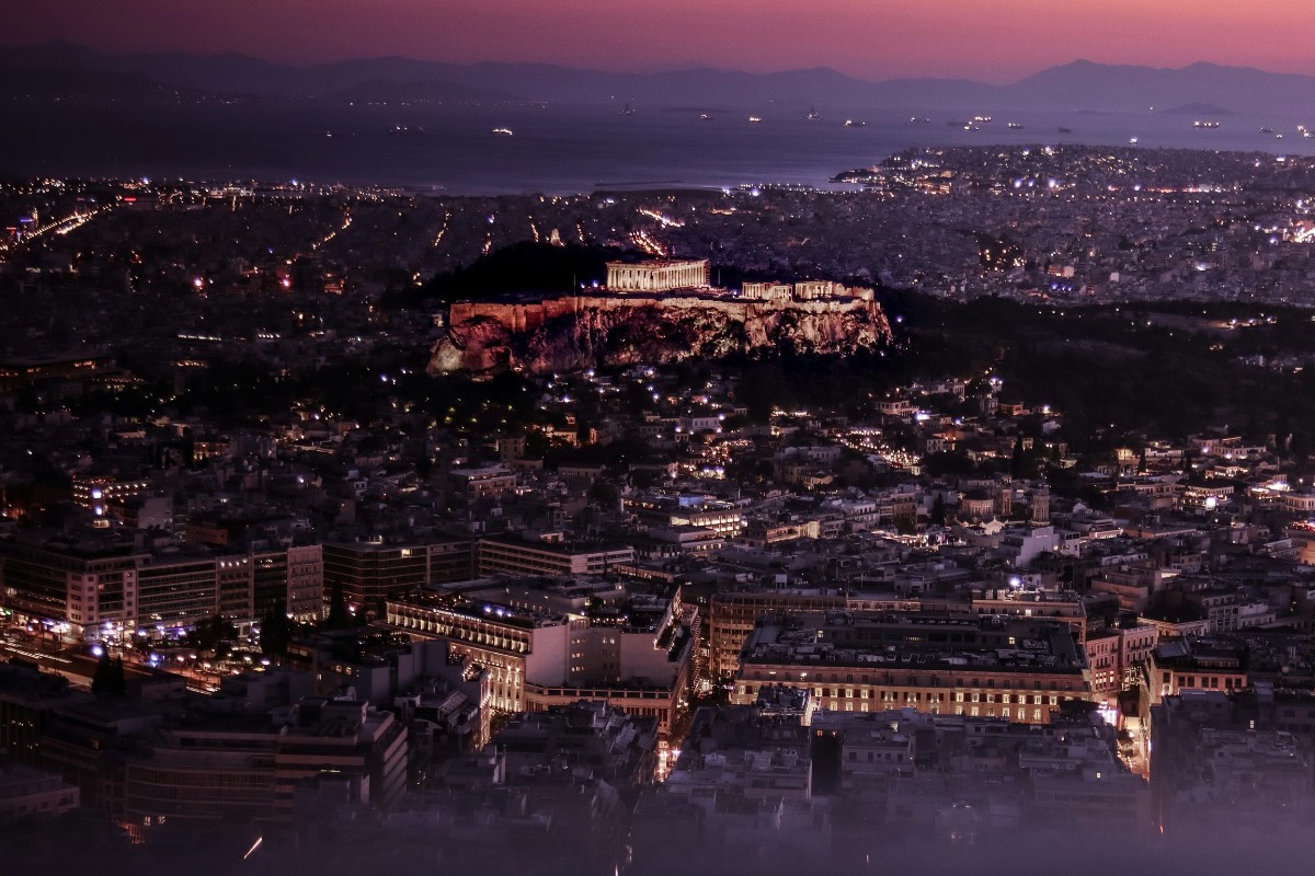 Η γειτονιά της Αθήνας που αποθεώνουν τα ξένα περιοδικά