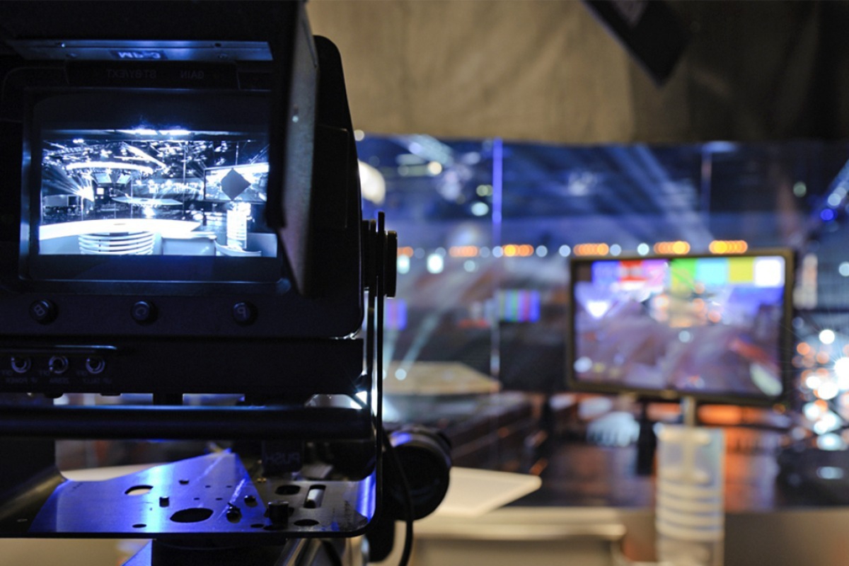 Και γνωστός τηλεπαρουσιαστής στα «δίχτυα» της ΑΑΔΕ