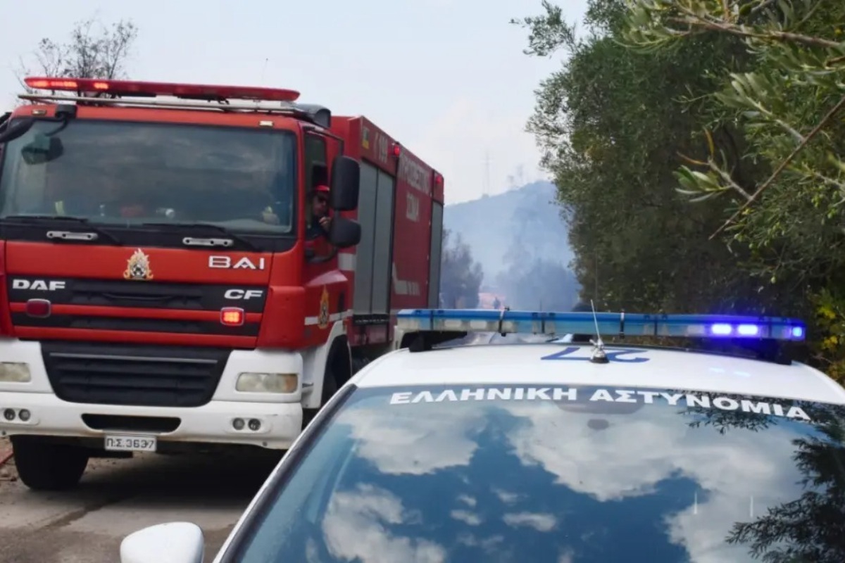 Φωτιά στη Νέα Μάκρη