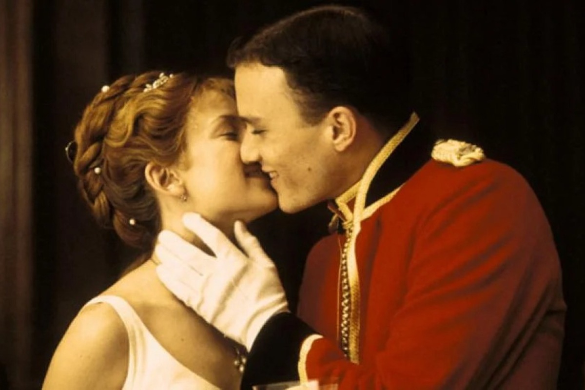 Αυτοί οι ηθοποιοί φιλήθηκαν για τις ανάγκες κάποιου ρόλου, αλλά ... δεν τους «χάλασε» καθόλου