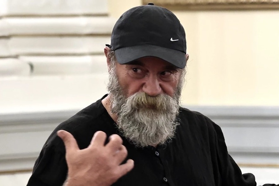 Νέα καταγγελία για Πολυχρονόπουλο: Πωλούσε γάλατα από δωρεές και έστελνε τον κόσμο να τα αγοράσει με… έκπτωση