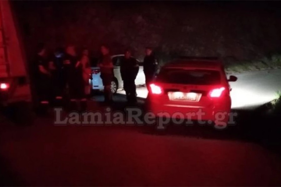 Αυτοκίνητο «βούτηξε» σε γκρεμό στη Φθιώτιδα