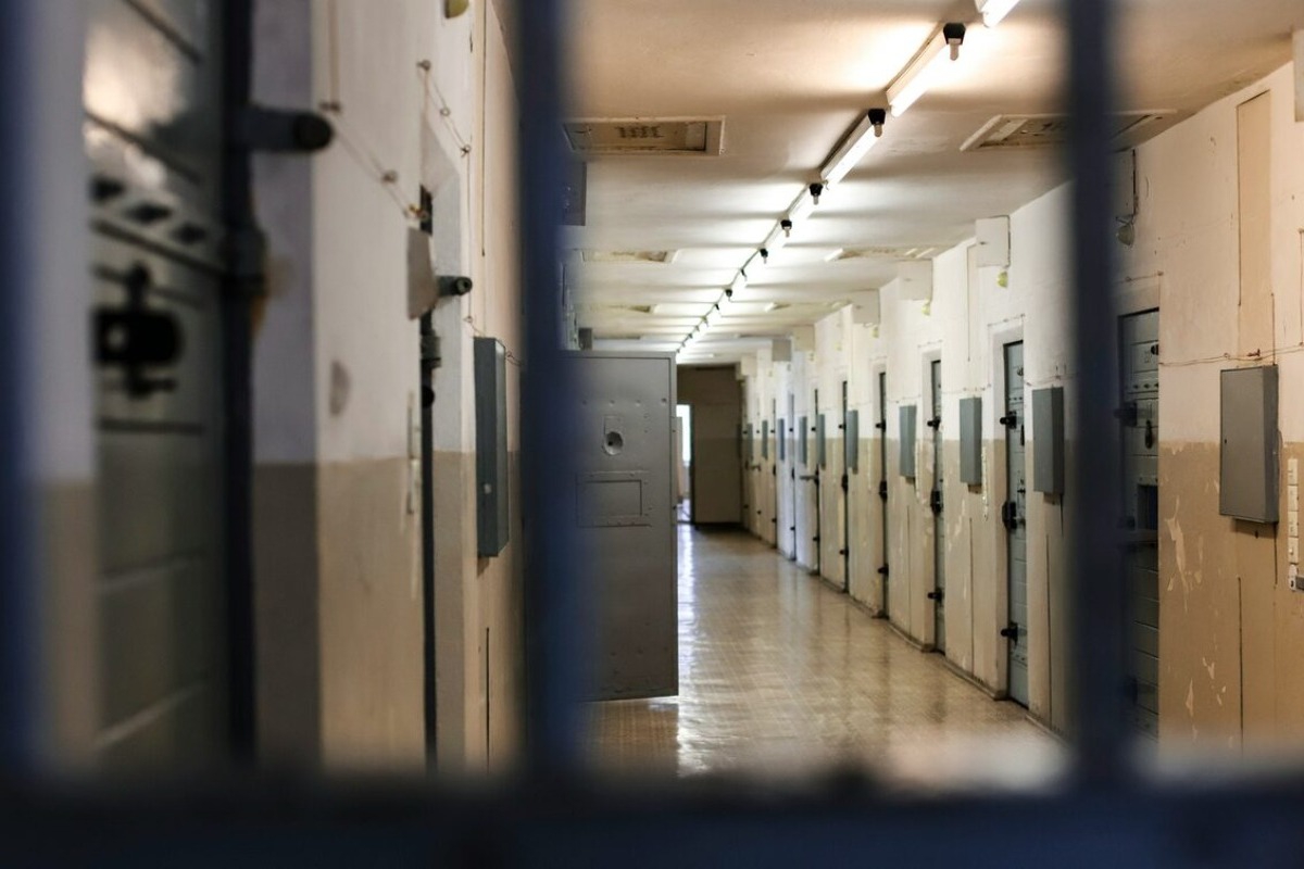 Φυλακή για όσους έχουν «ξεχάσει» οφειλές στο Δημόσιο και στην Εφορία