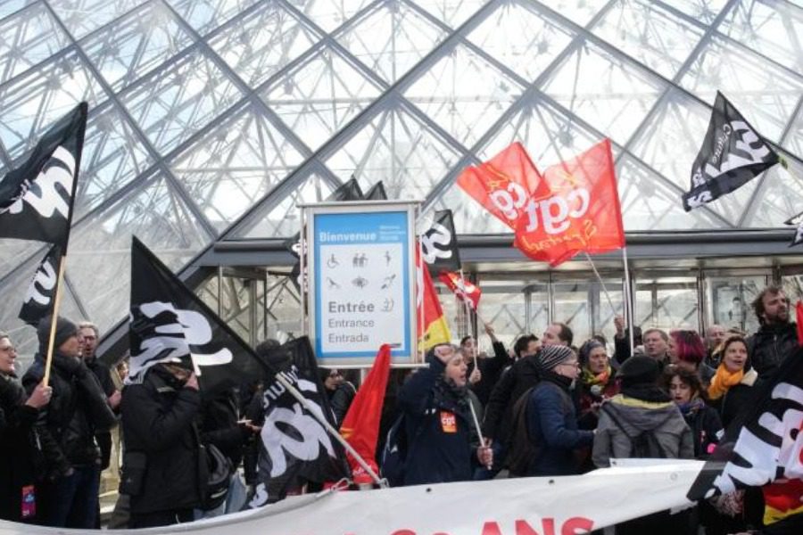 Η κοινωνική οργή στη Γαλλία «έκλεισε» μέχρι και το μουσείο του Λούβρου