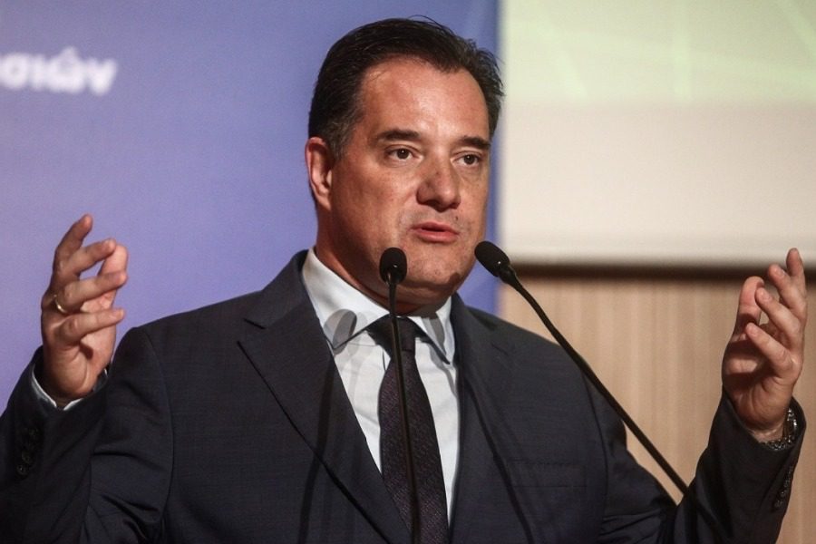 Γεωργιάδης: Μήνυση στον κωμικό Χριστόφορο Ζαραλίκο