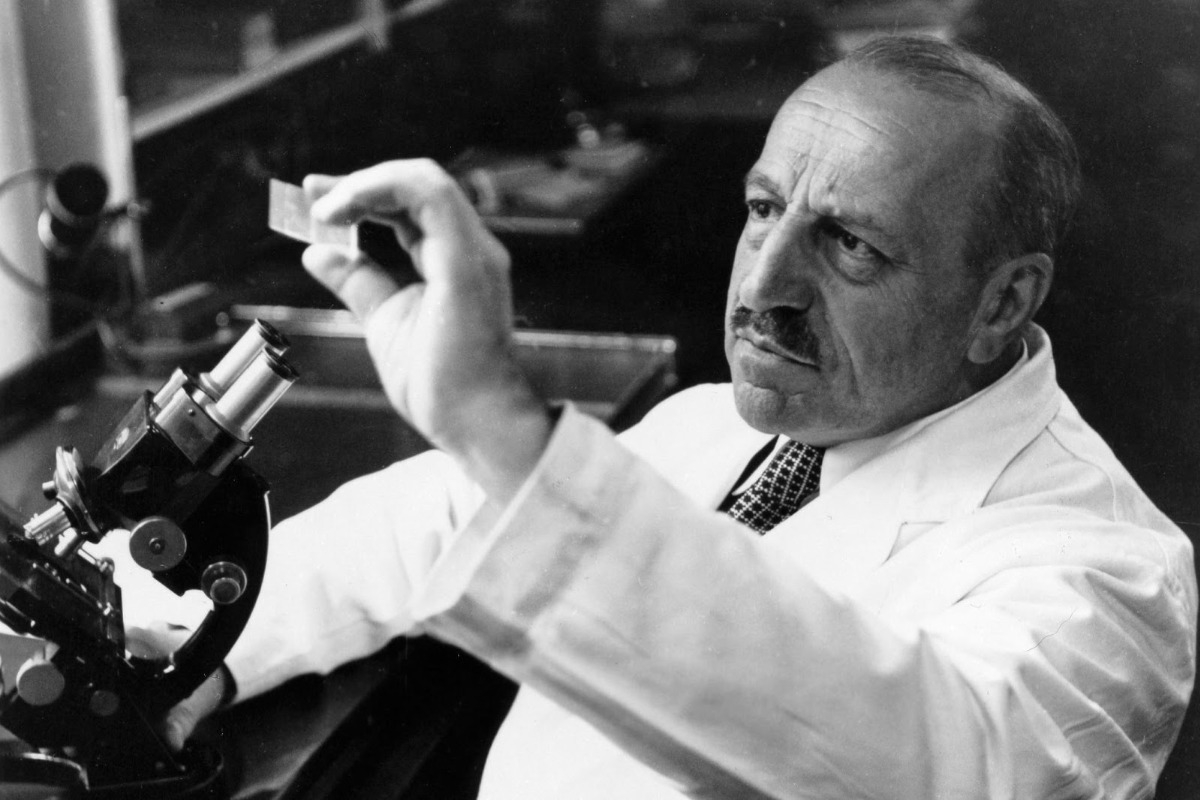 Σαν σήμερα: Πέθανε ο Έλληνας γιατρός που έσωσε εκατομμύρια γυναίκες