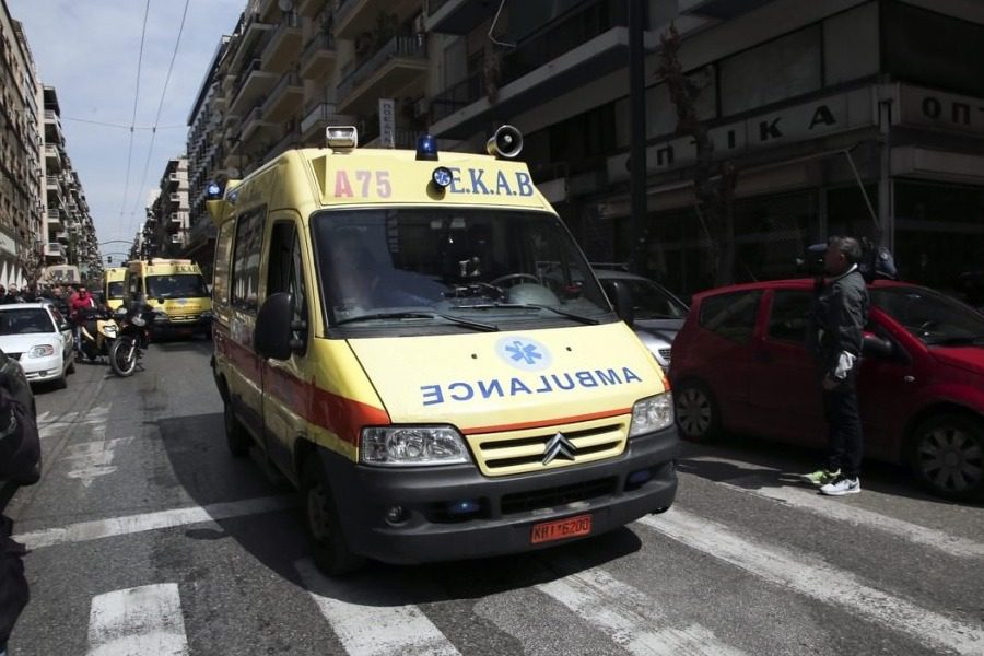 Θρήνος στον Βόλο: Κατέρρευσε πάνω στο γλέντι και έχασε τη ζωή του