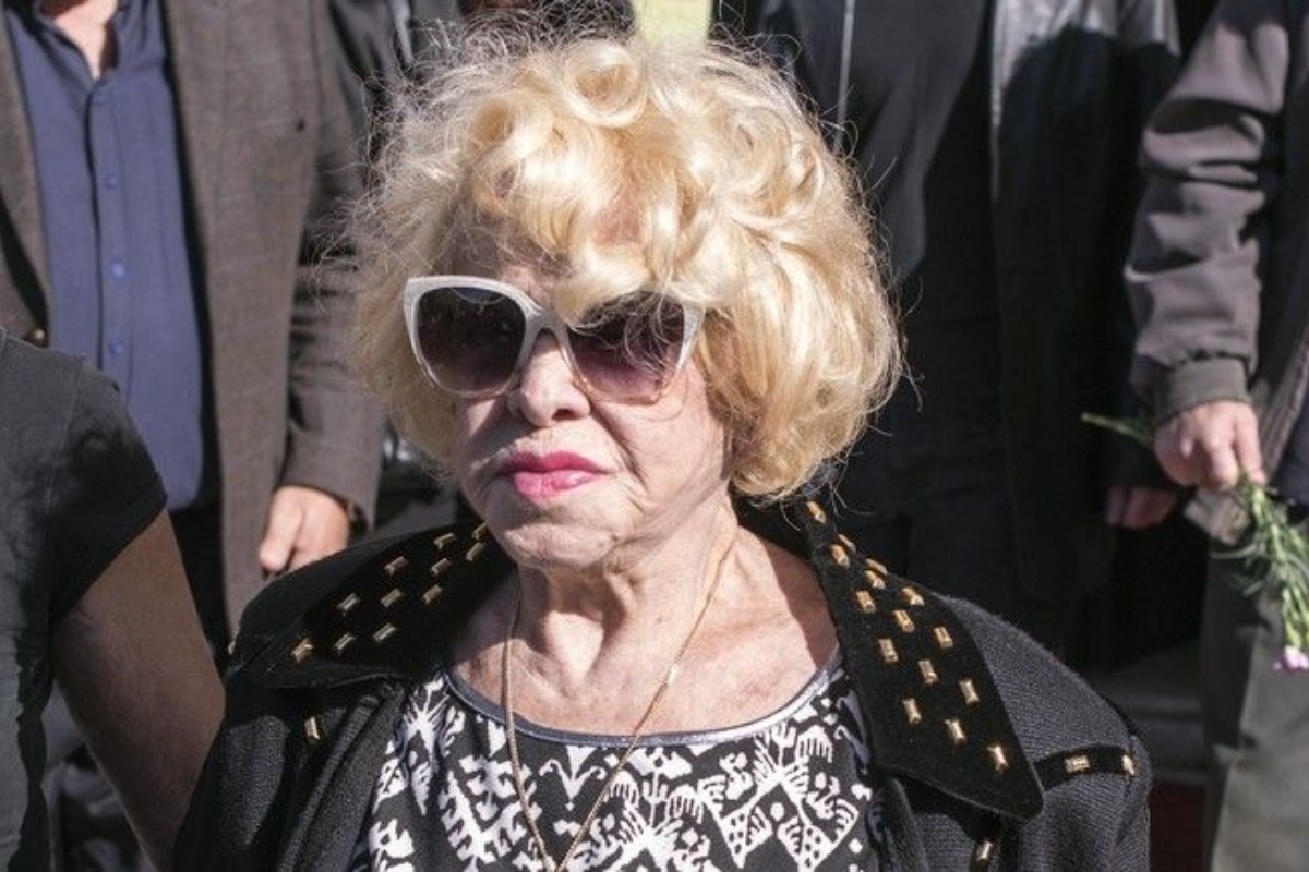 Στο νοσοκομείο σε κρίσιμη κατάσταση η Καίτη Γκρέυ