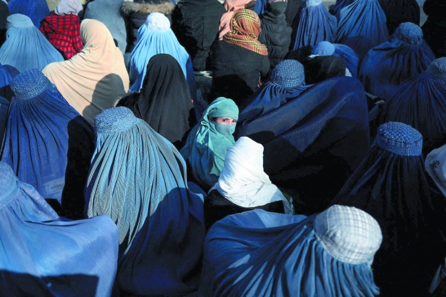 Χώρα «κελί» το Αφγανιστάν για τις κοπέλες ‑ «Προτιμότερος ο θάνατος»