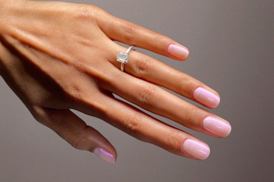 Ποια είναι η πιο υγιεινή επιλογή μανικιούρ για τα νύχια σου;